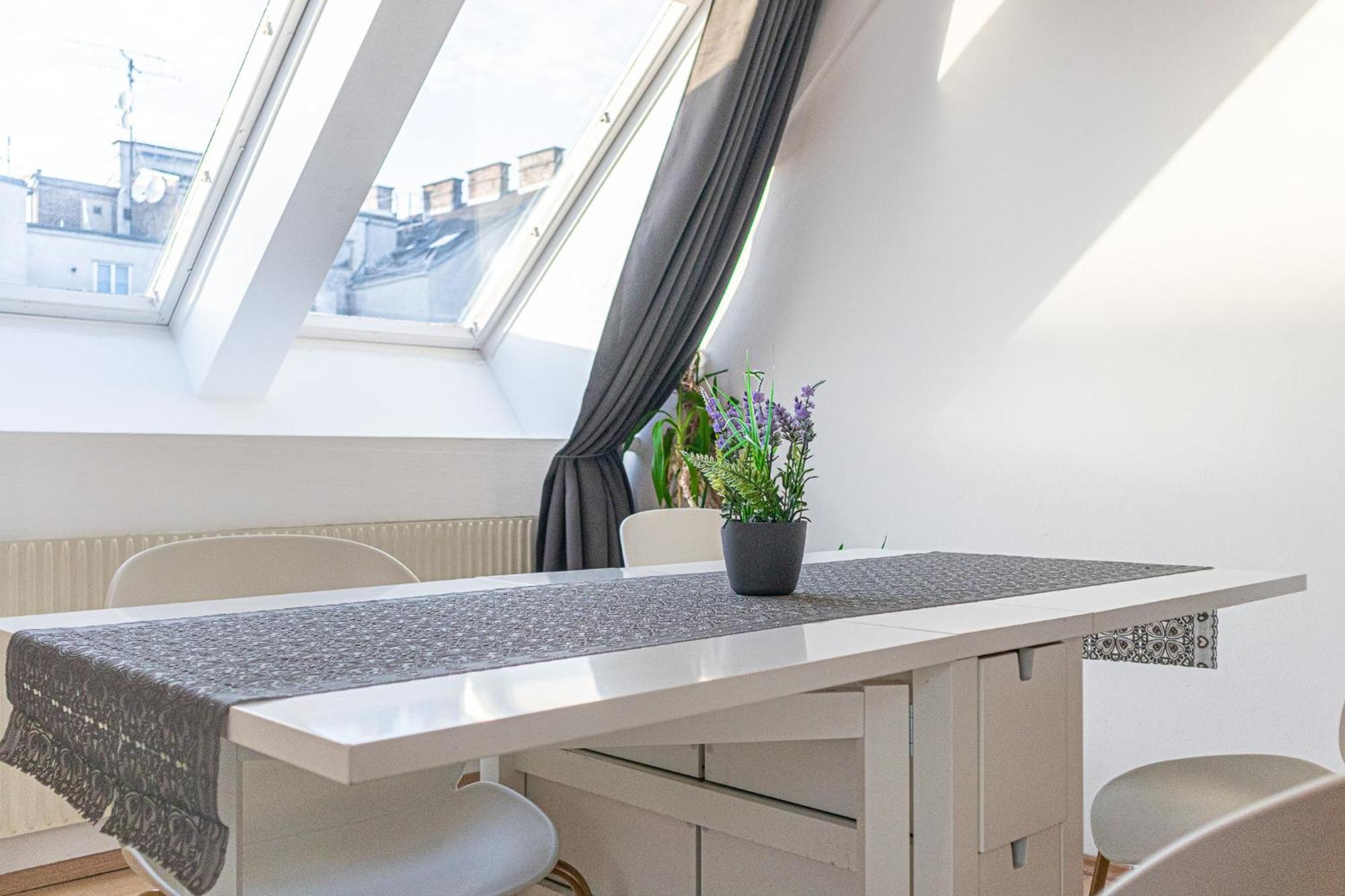 Beautiful 2br Ideal For Long * Viena